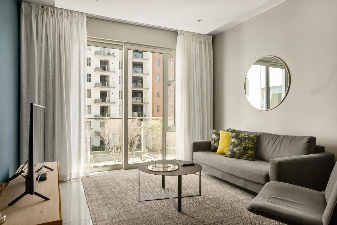 The Tyrwhitt Rosebank Apartments (Adults Only) جوهانسبورغ المظهر الخارجي الصورة